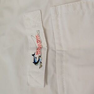 NWT - World Wide Sportsman Men's XL Long-Sleeved White Button Down Shirt.
